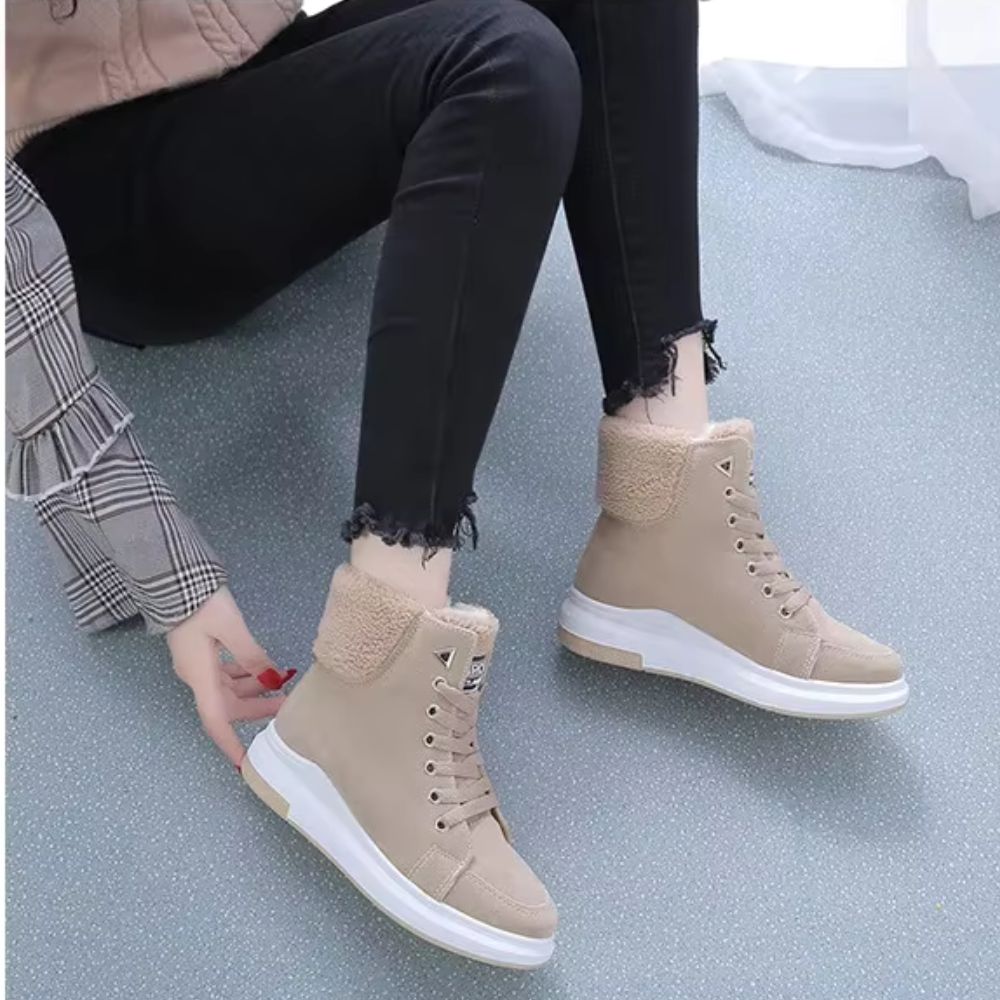 EleganceFemme - Stylish and Comfortable Ankle Boots for Today's Woman